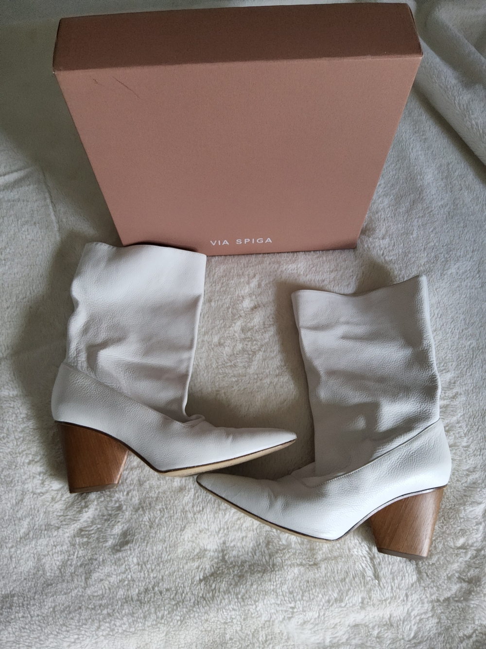 Via Spiga White Leather Booties